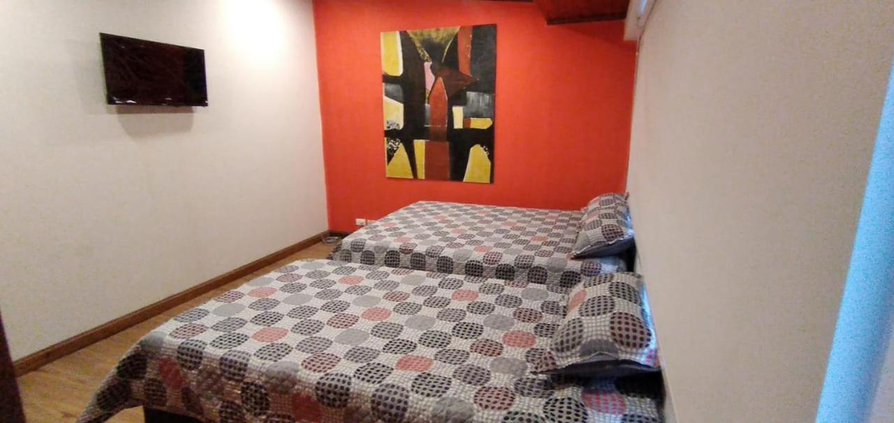 Acogedor Hostal Usaquen La Parada Del Tren Bogota Buitenkant foto